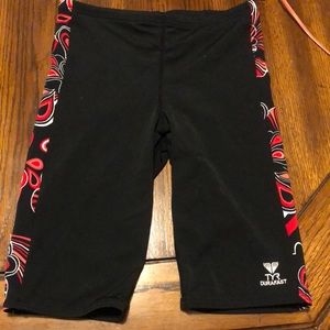 Size 28 TYR Durafast Triathlon swim/biker shorts